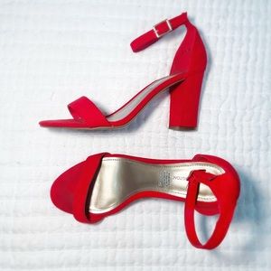 Red Worthington Heels. Size 8.5 women’s.